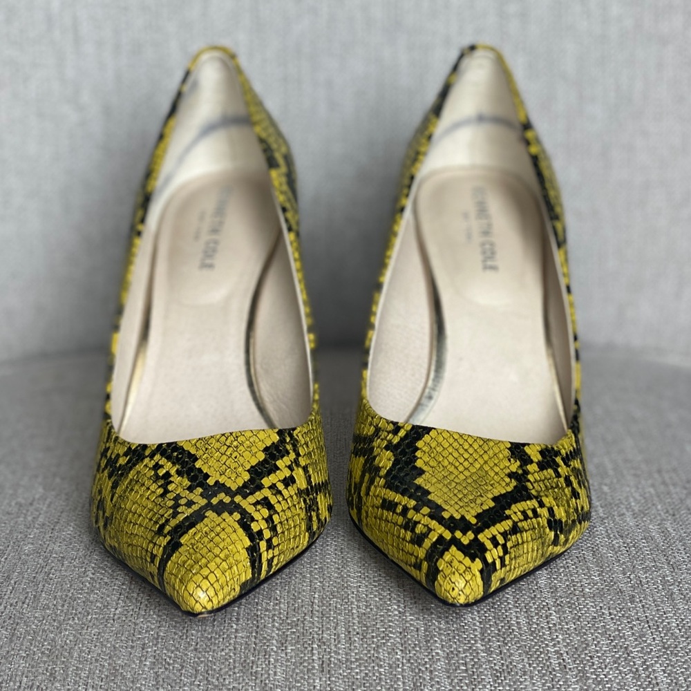 KENNETH COLE Riley Pumps - Size 8 1/2 - Picture 3 of 7